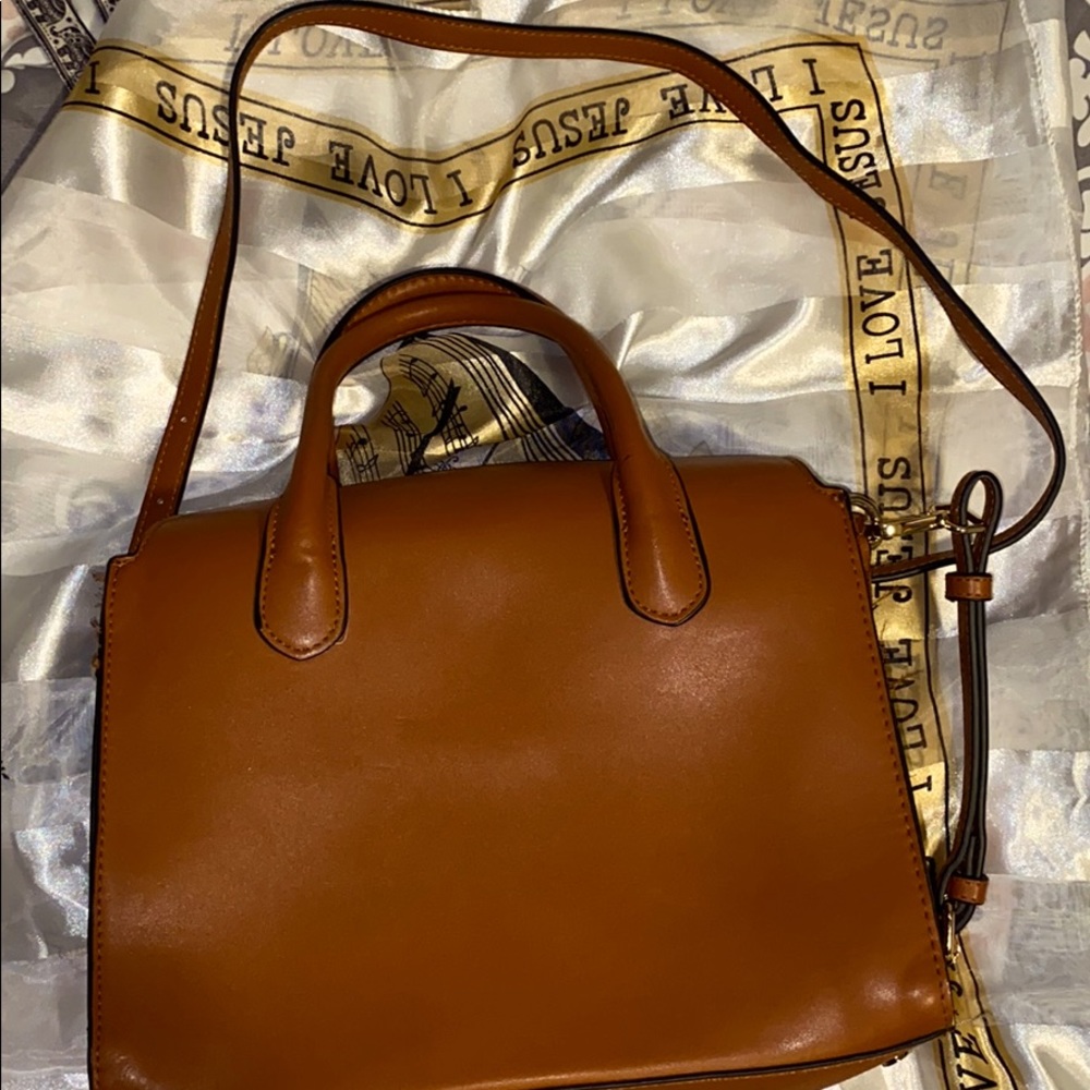 Purse - Picture 2 of 5